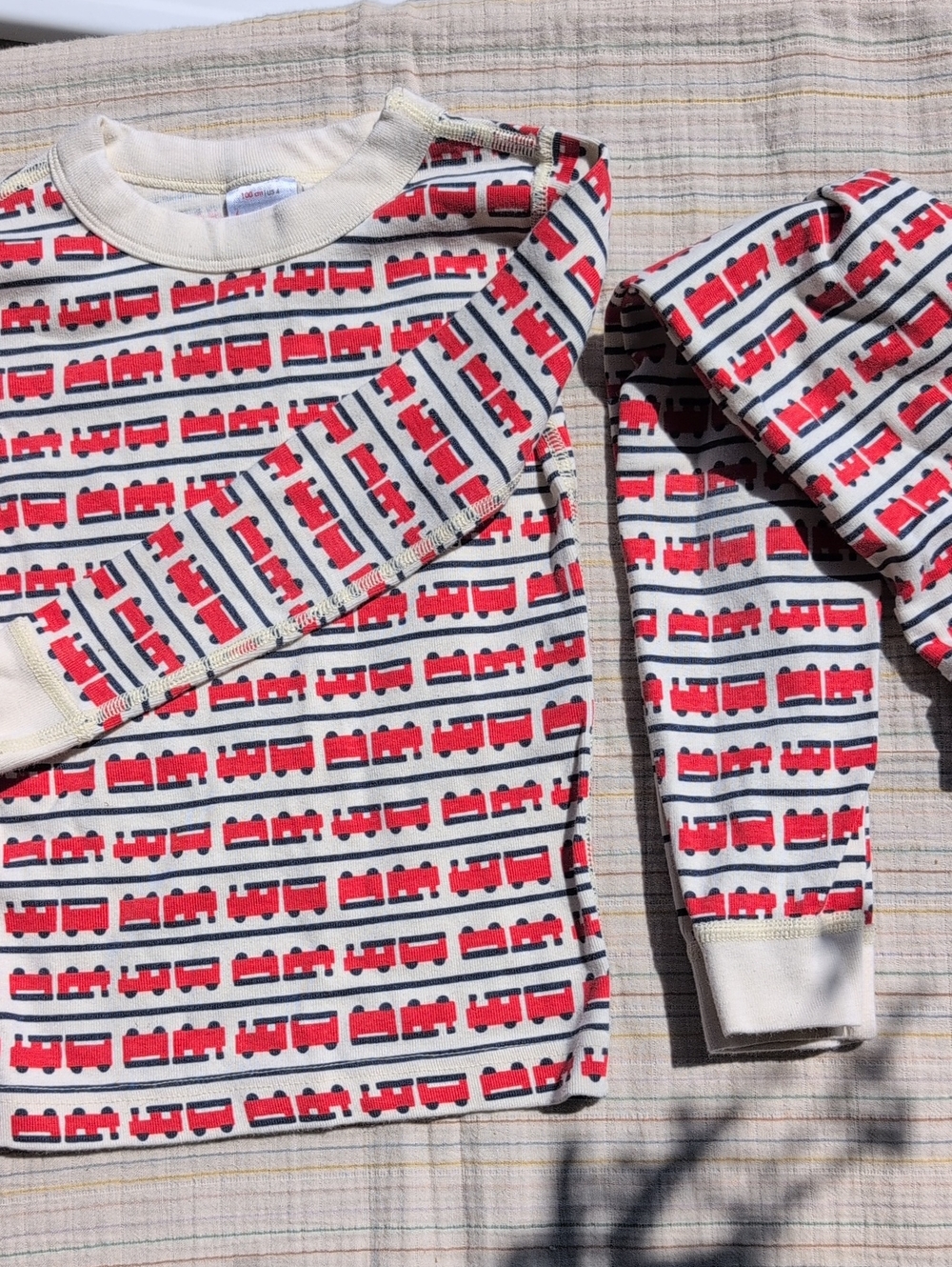 Hanna Andersson Cream and Red Train Print Pajama Top